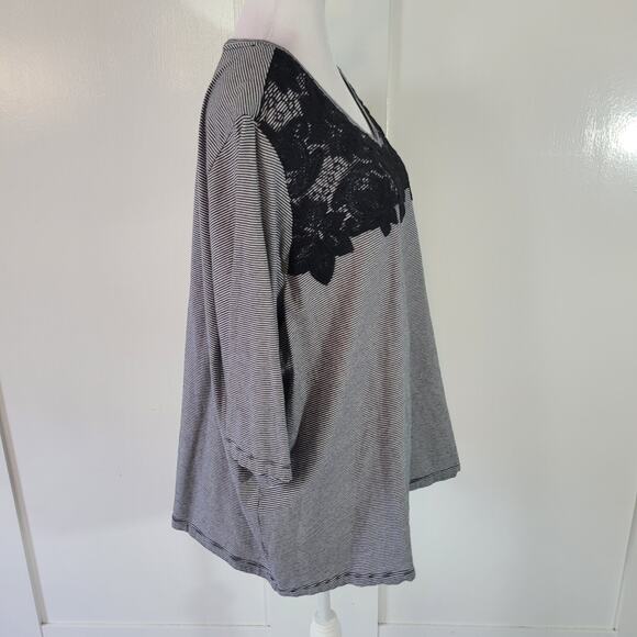 Catherines Size 3x WP Lace Floral Black White Striped Casual Tee Basics Feminine - Picture 2 of 10